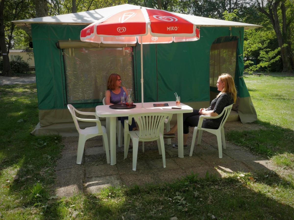 Camping Le Chassezac Sampzon Екстериор снимка