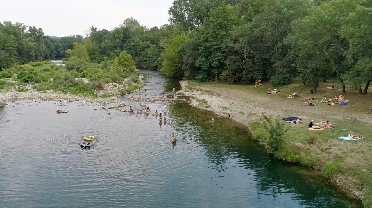 Camping Le Chassezac Sampzon Екстериор снимка